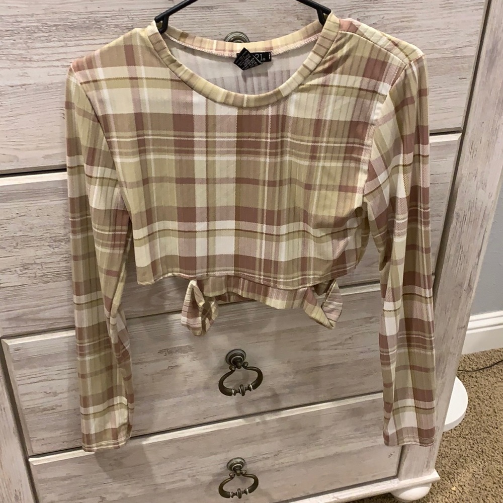 Rue 21 crop top